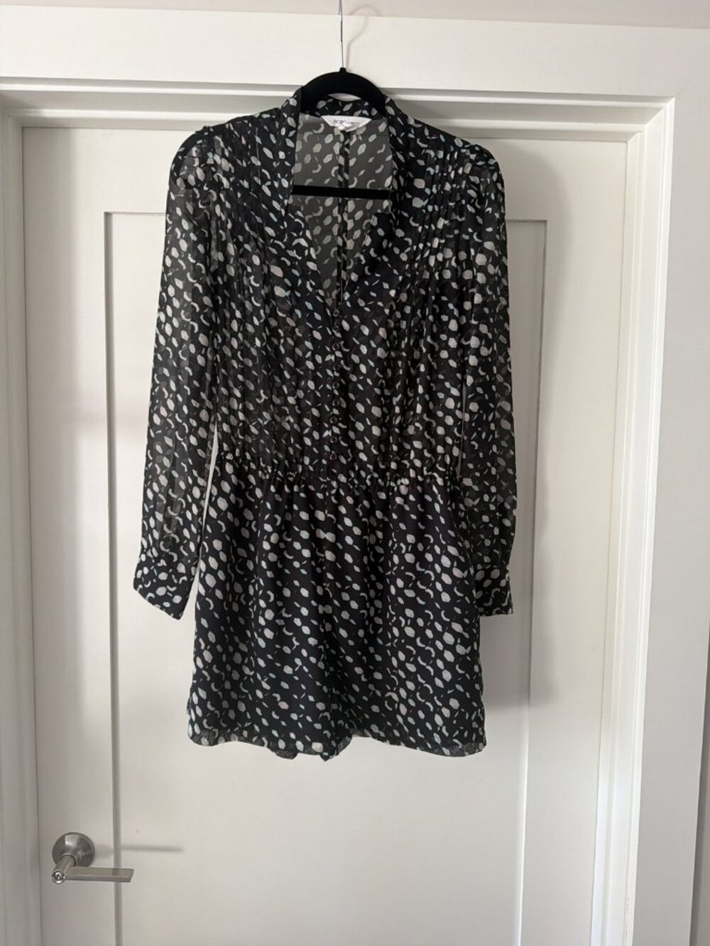 BCBGeneration Black Geo Print Sheer Sleeve Romper, Keyhole Back, Size M